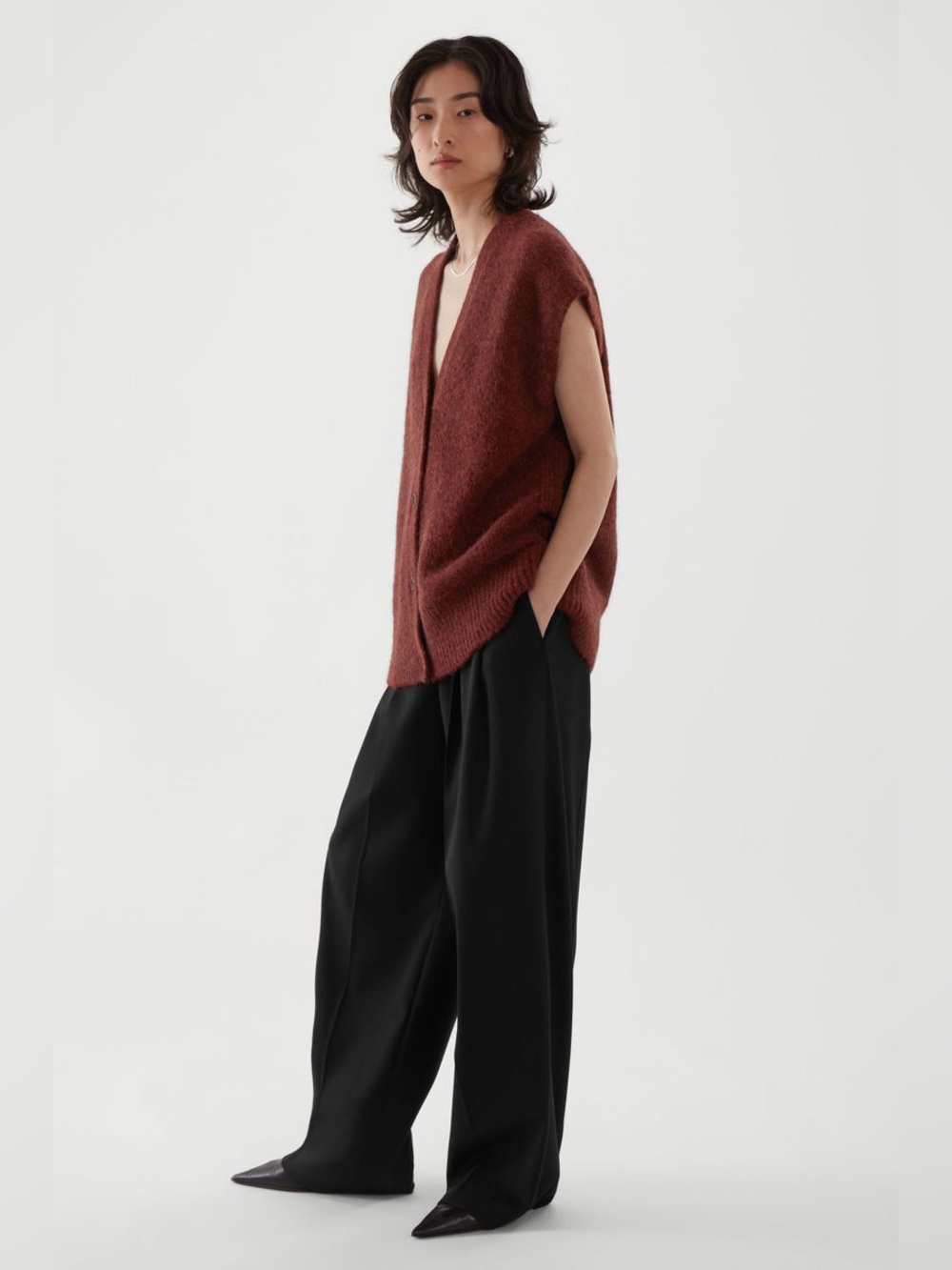 COS Oversized Knitted Vest - Picture 3 of 8
